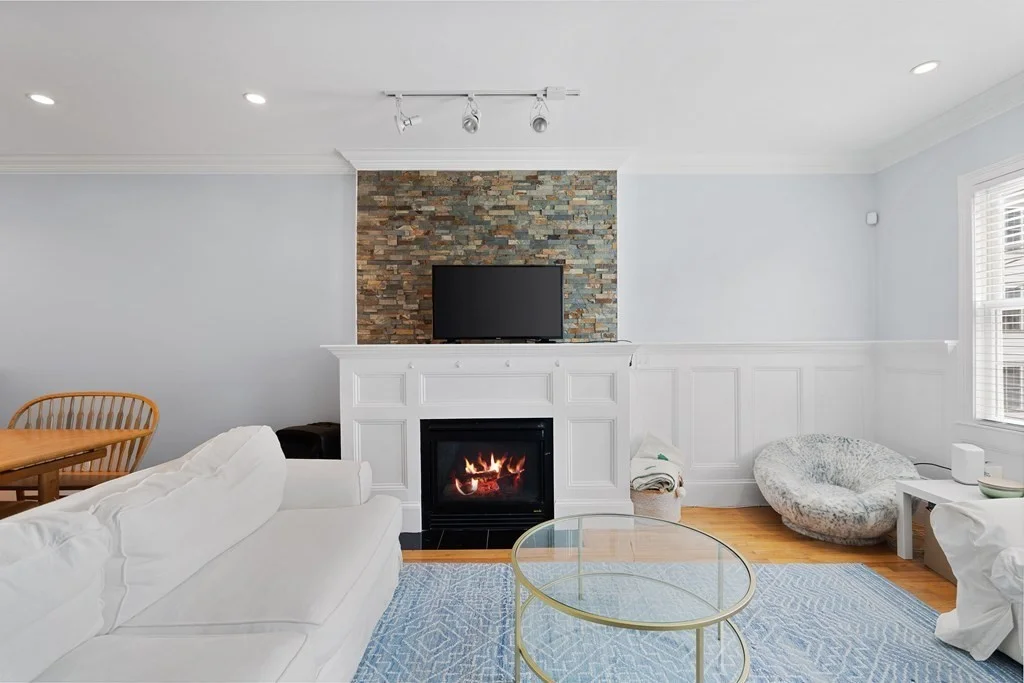 72 Baxter St, South Boston