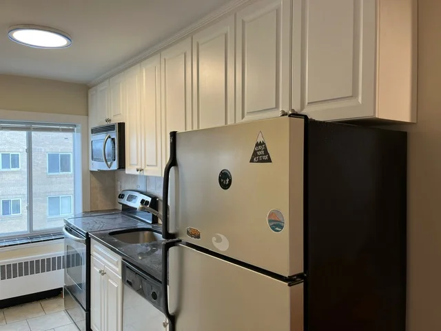 179 Elm St, Davis Square