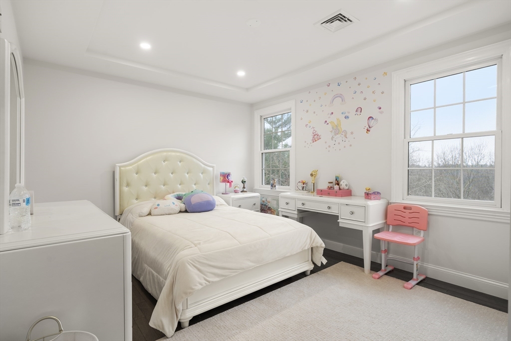 1 Confidential St, Indian Pond