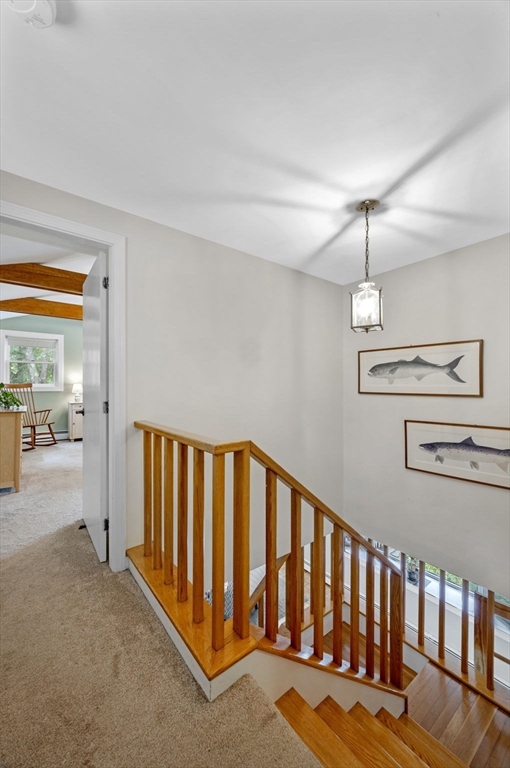 8 Risley Rd, Marblehead Neck