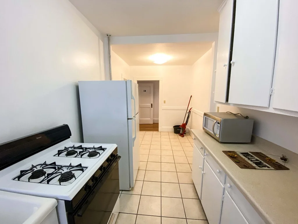 15 Parkman St, Coolidge Corner