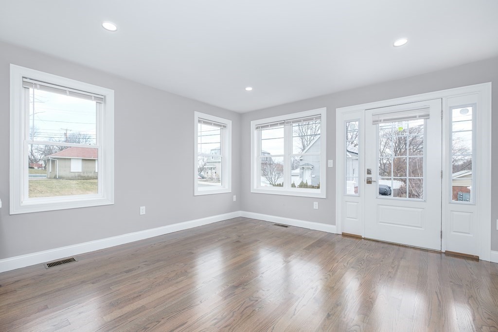 188 Proctor Ave, Revere