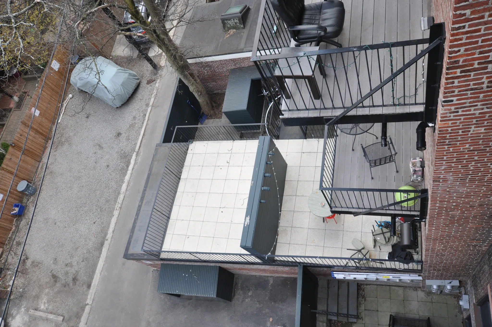 658 Massachusetts Ave, South End