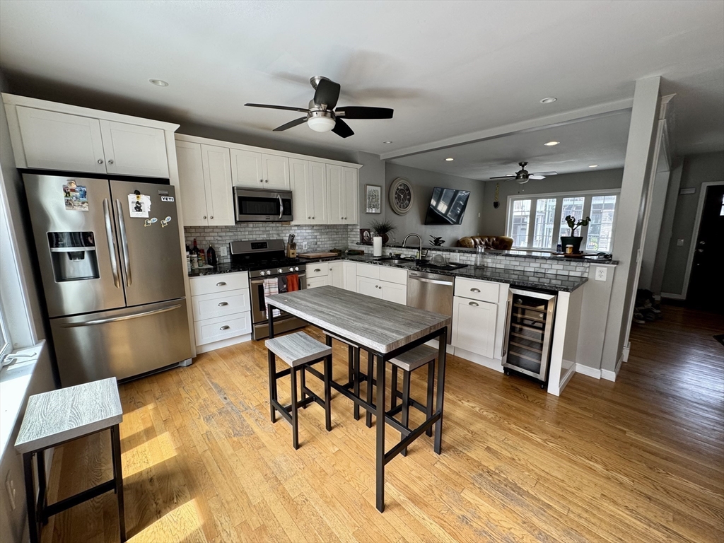 371 Silver St, South Boston