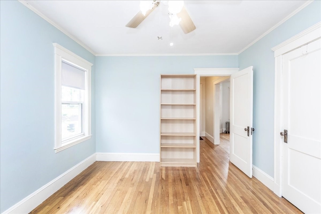 31 Iona St, Roslindale