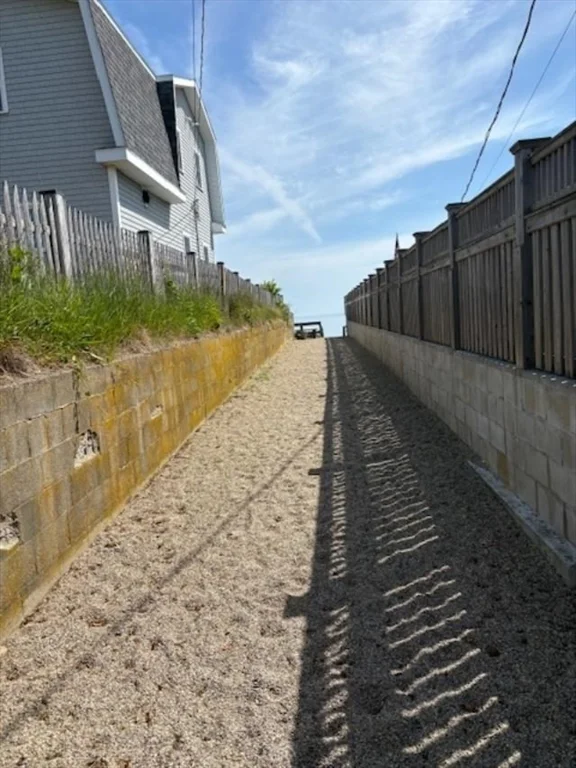 40 Provincetown View, Manomet