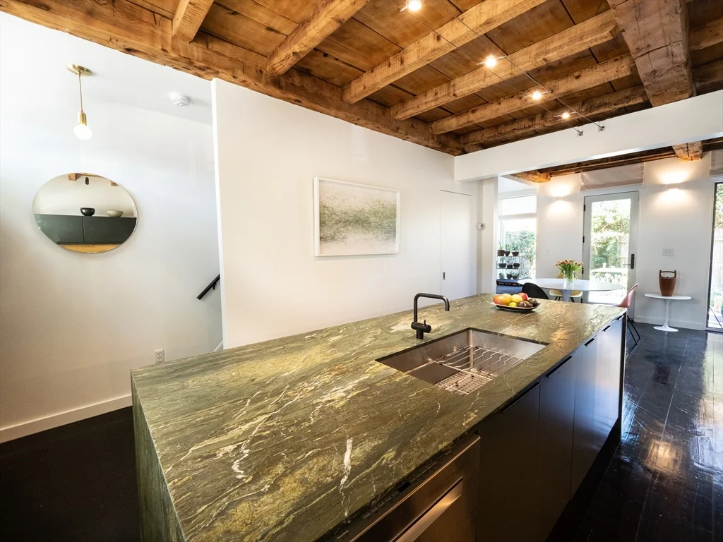 214 Third St, East Cambridge