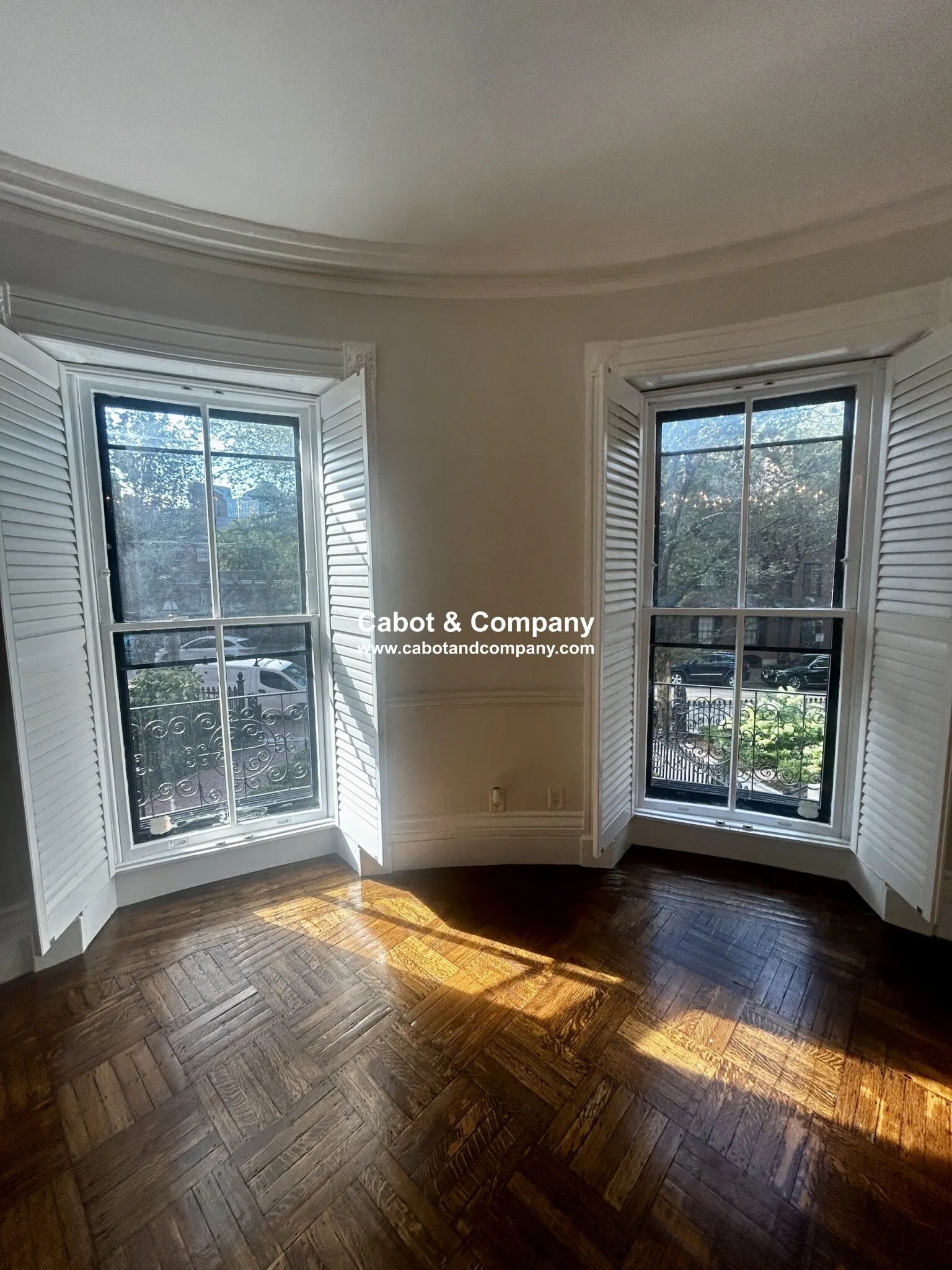 81 Mount Vernon St, Beacon Hill