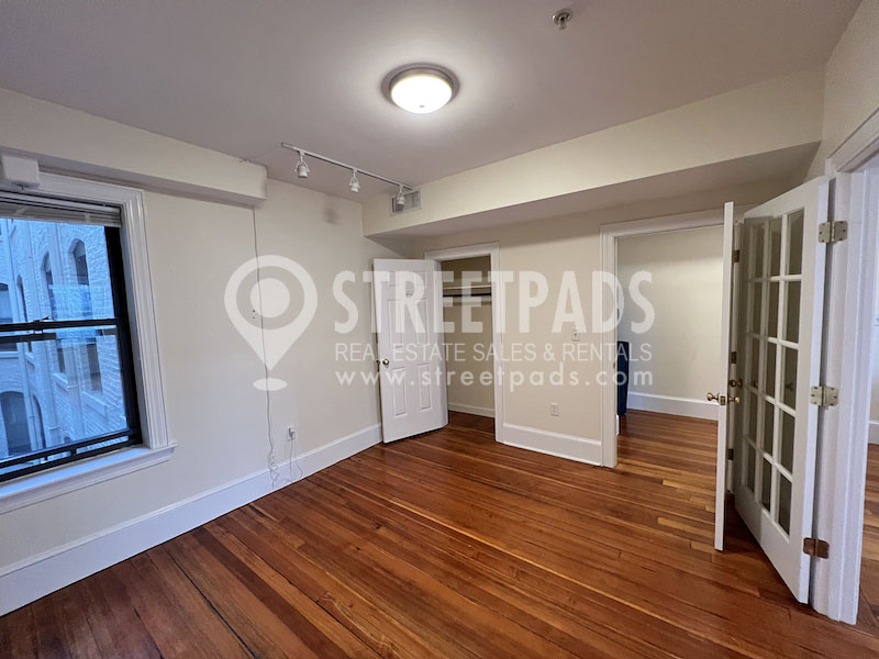 881 Massachusetts Ave, Central Square