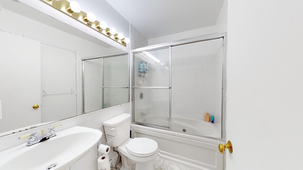 427 Marlborough St, Back Bay