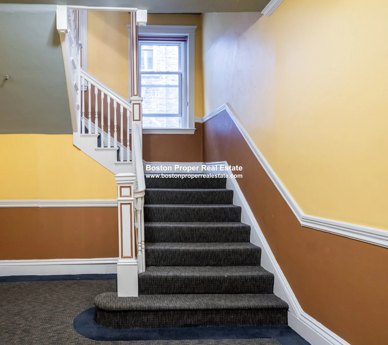 100 Queensberry St, Fenway