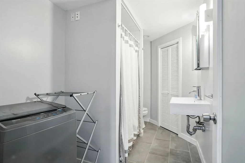 80 E Brookline St, South End