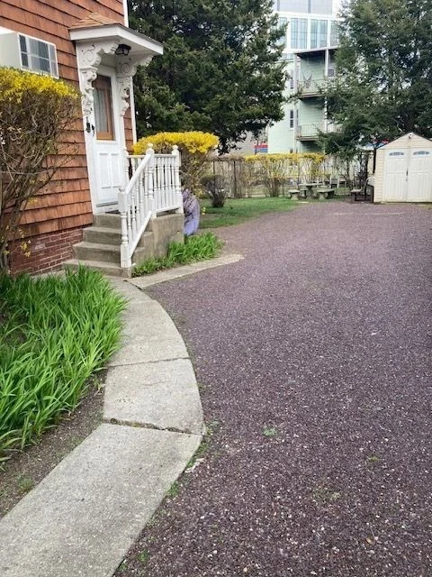 90 Prospect St, Ward Two