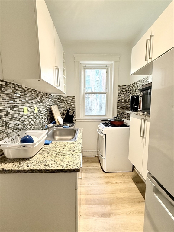 1840 Commonwealth Ave, Brighton