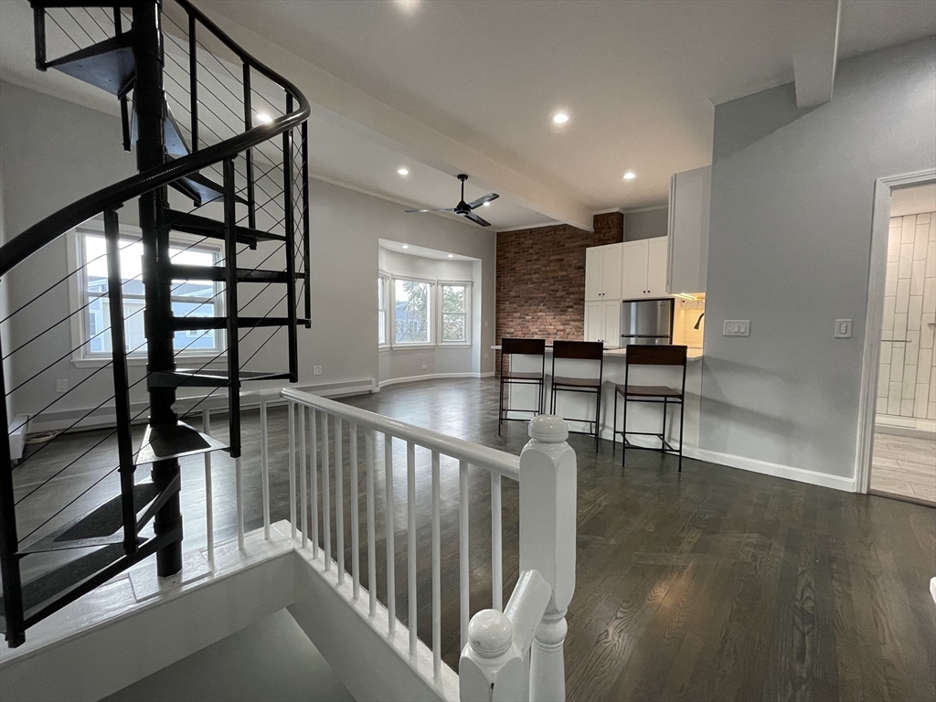 285 Dorchester St, South Boston