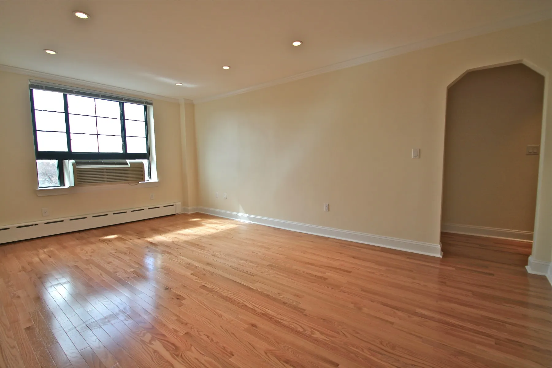 60 Brattle St, West Cambridge