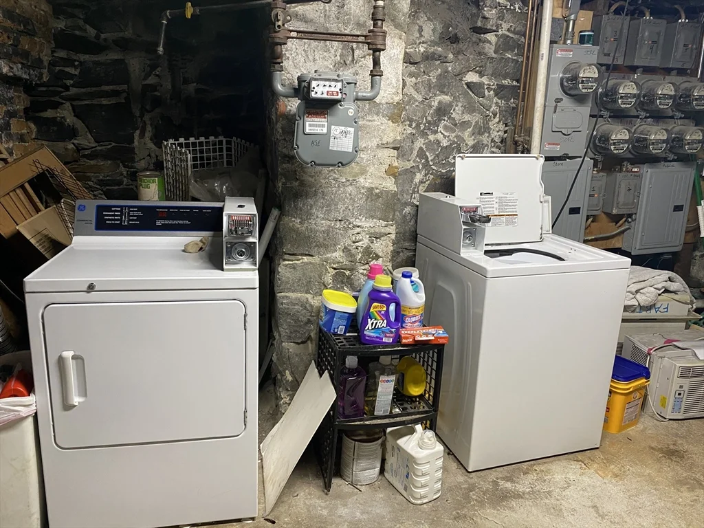 59 Clarendon St, South End