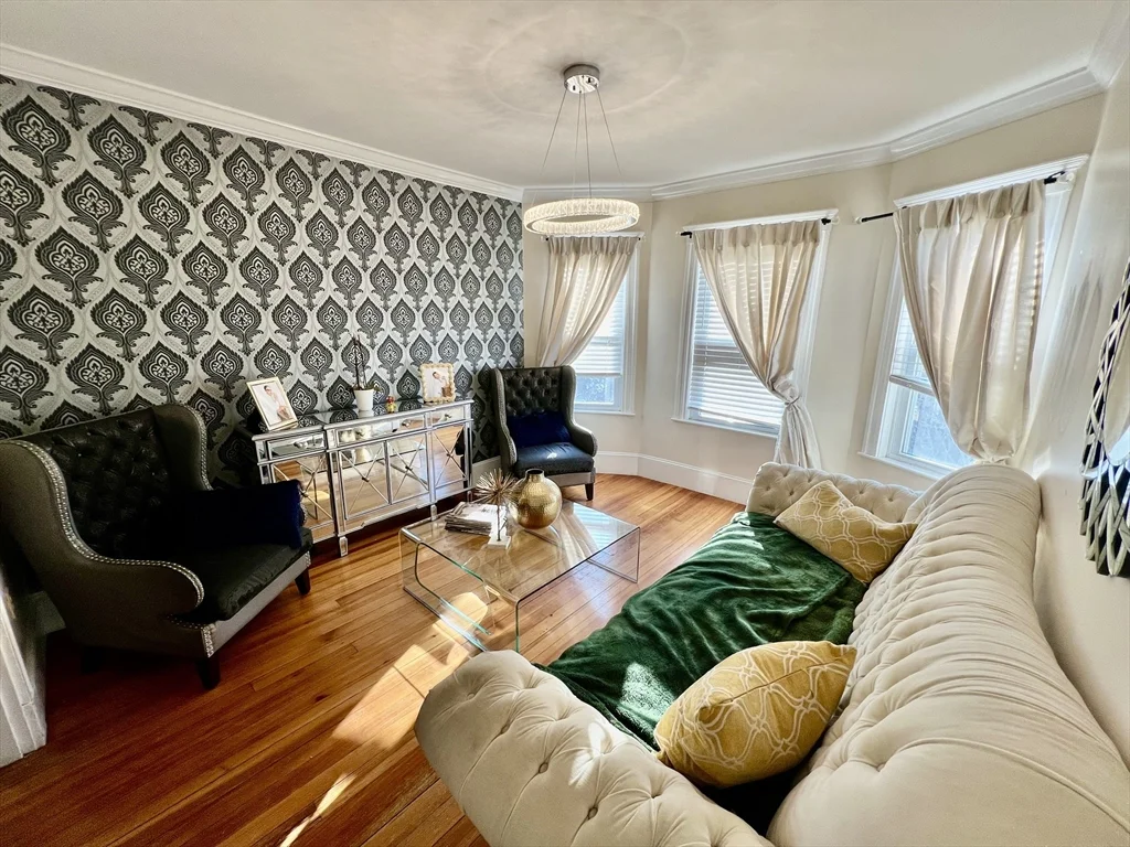 41 Pearl St, Everett