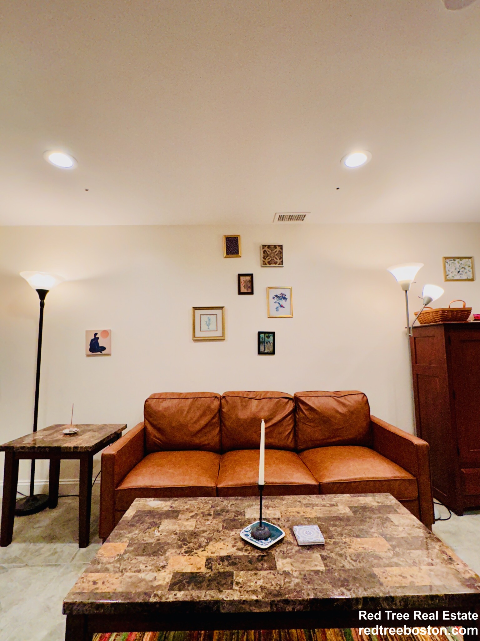 18 Senator Bolling Cir, Dorchester