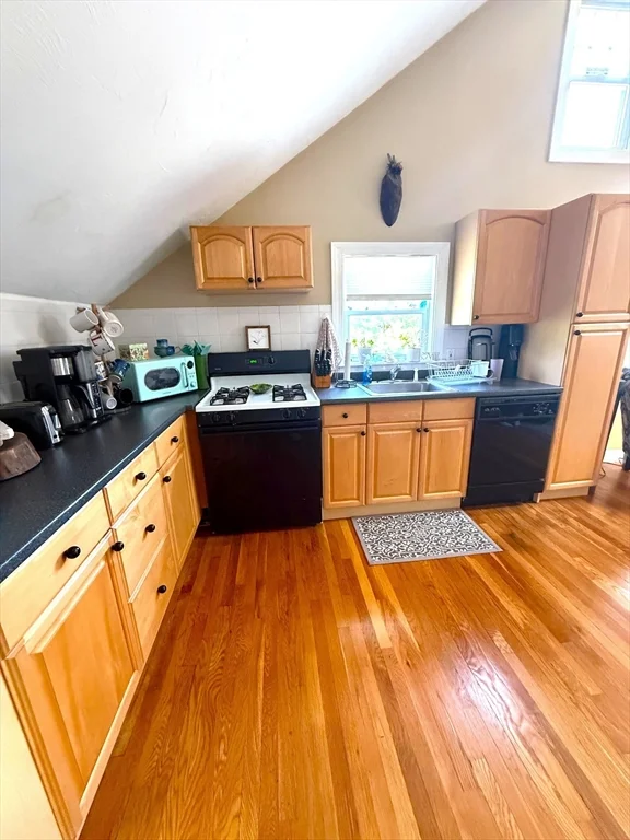 6 Skillings, Winchester