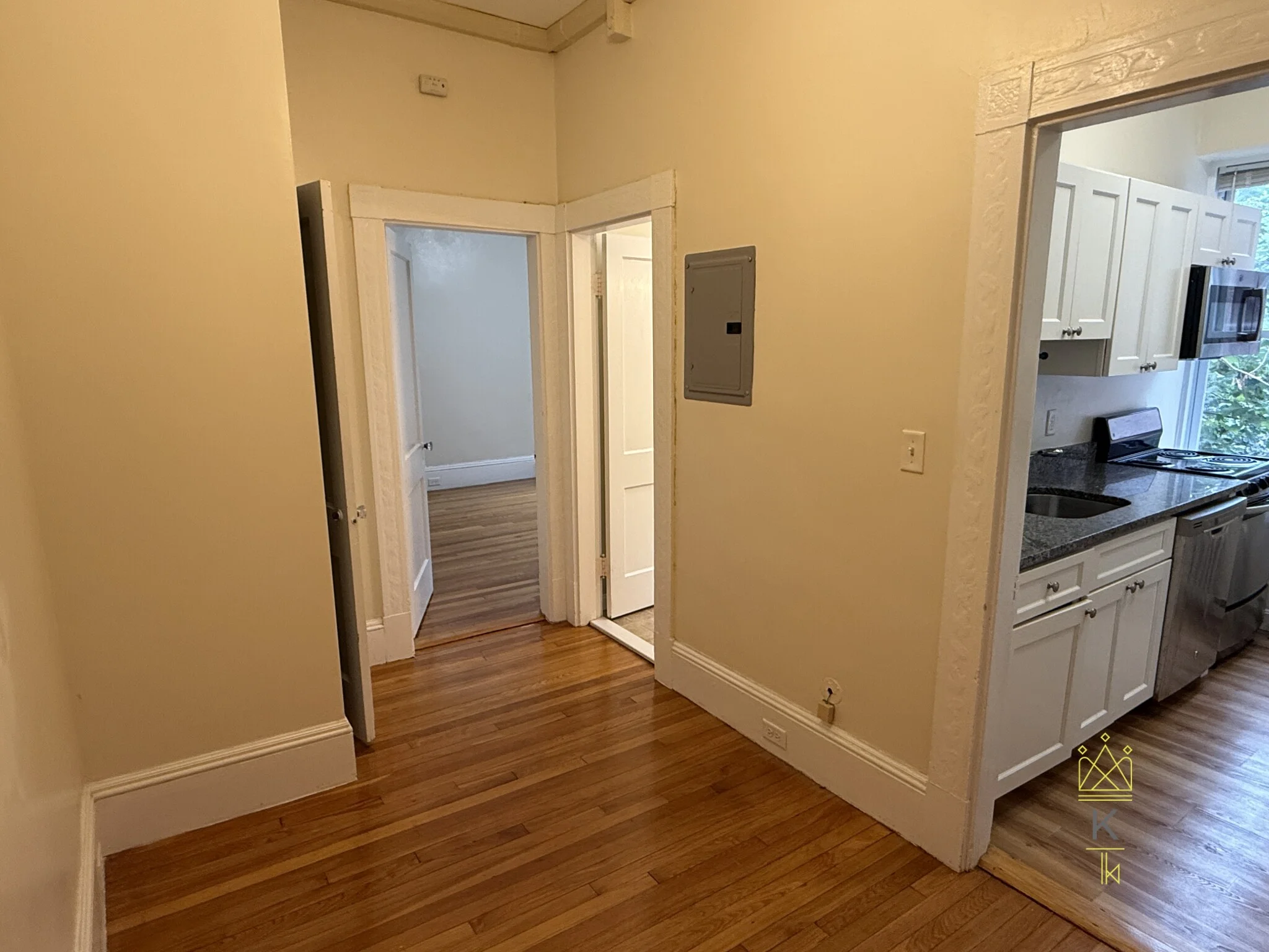 1477 Beacon St, Griggs Park