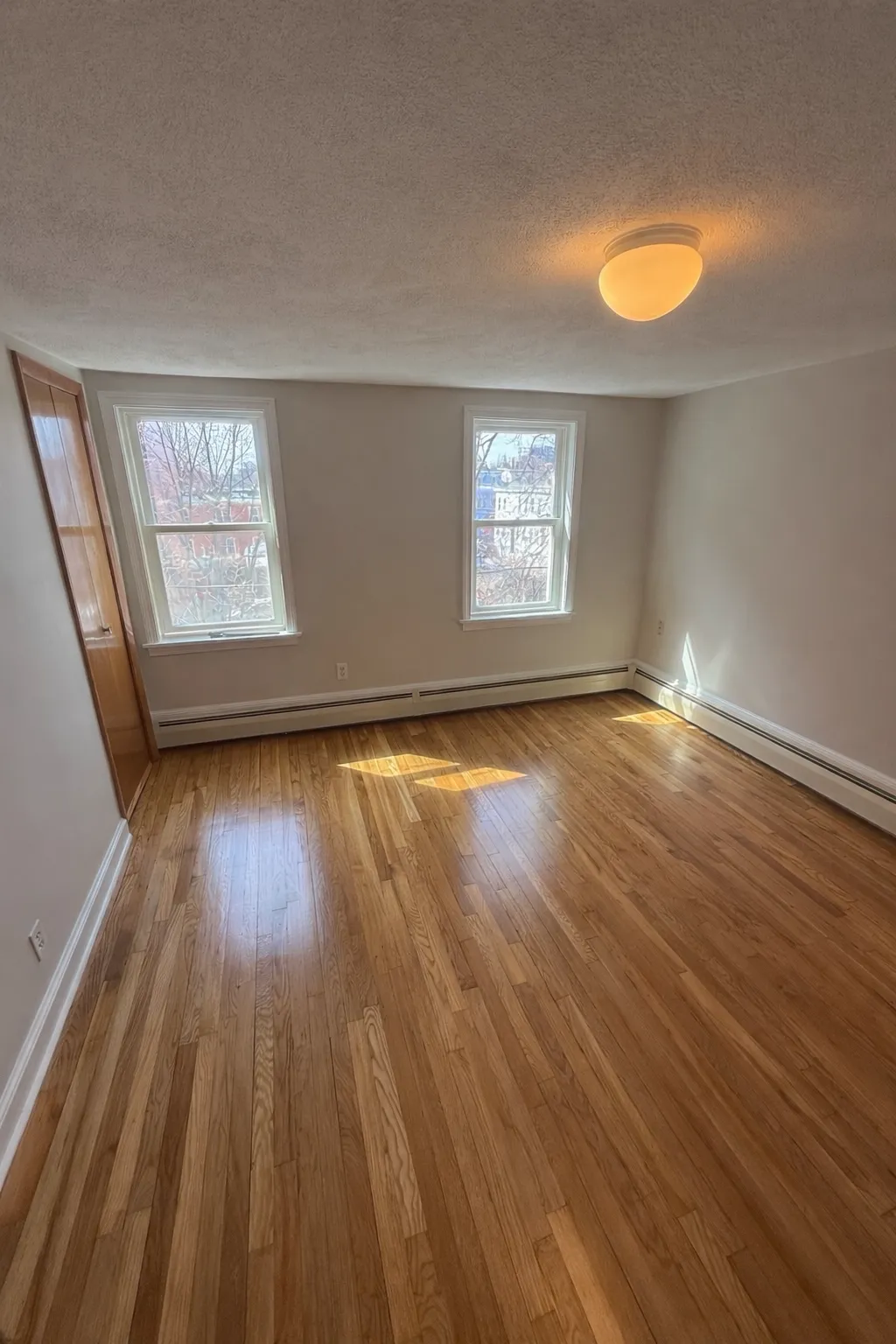 22 8th St, East Cambridge