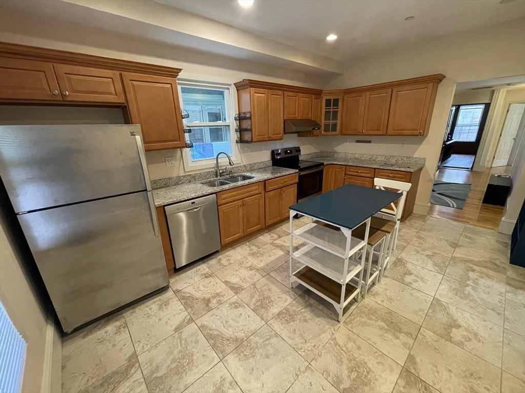 32 Suffolk St, The Port