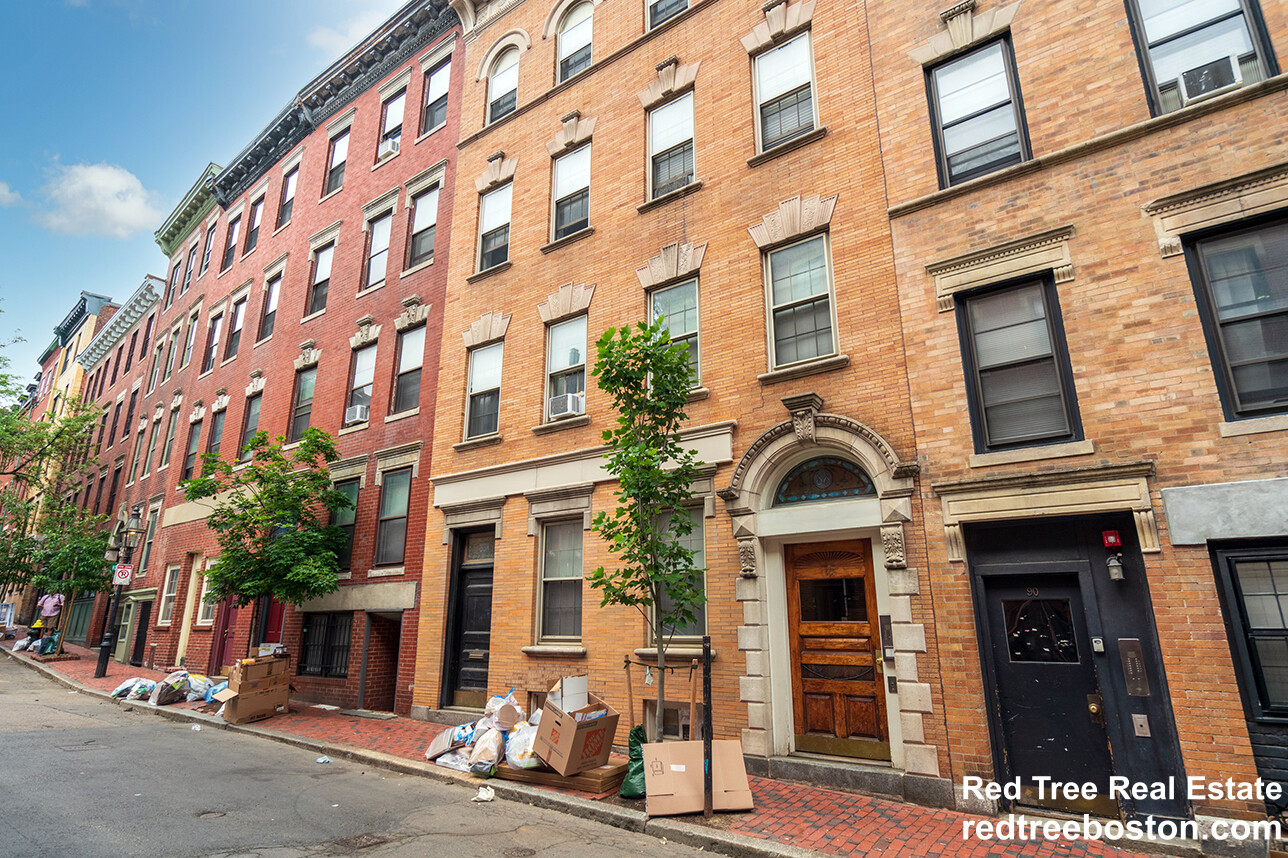 88 West Cedar St, Beacon Hill