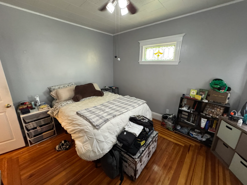 296 Highland Ave, Powder House Square