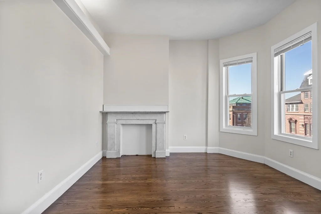 118 Dorchester St, South Boston