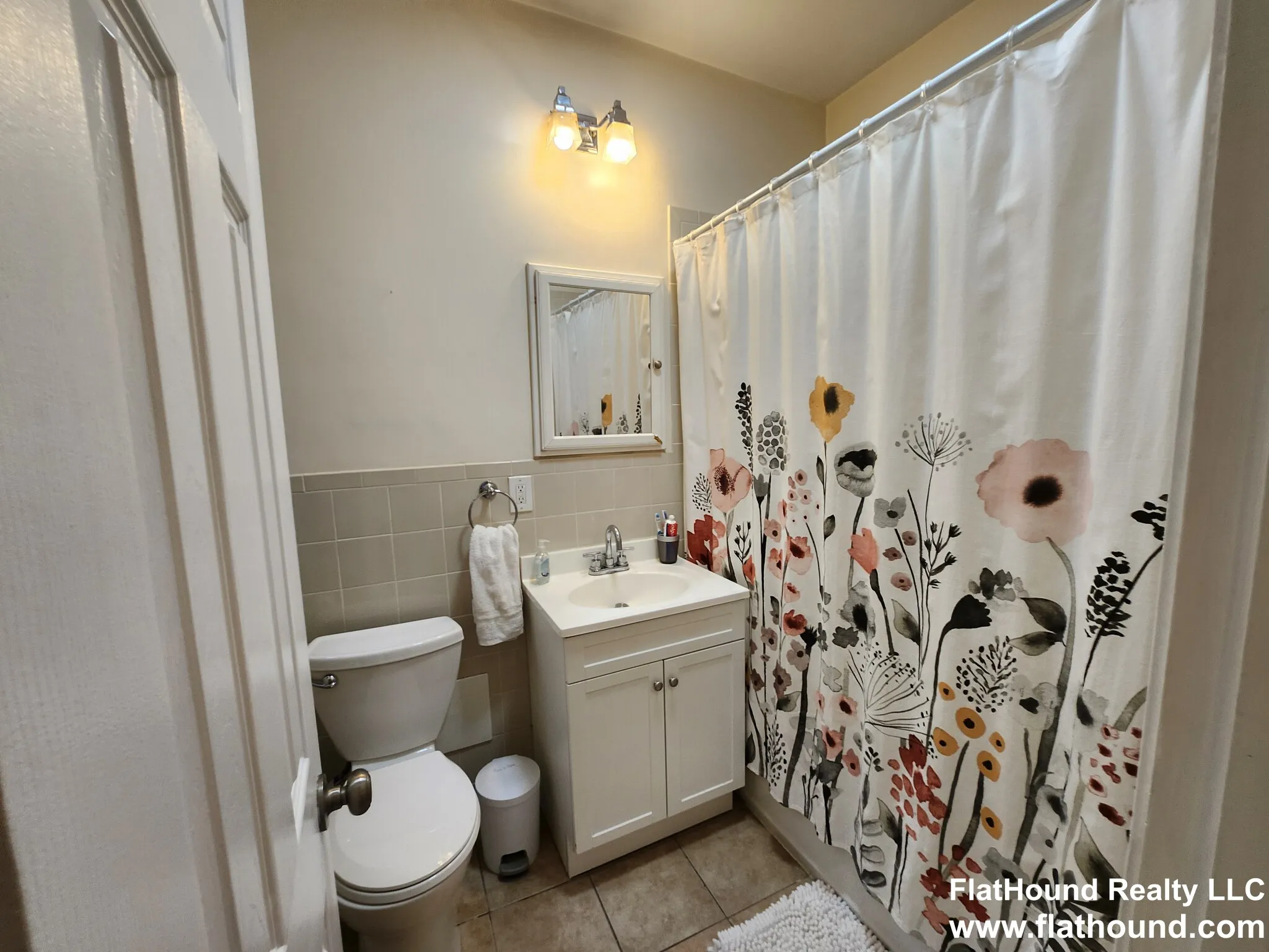 29 Queensberry St, Fenway