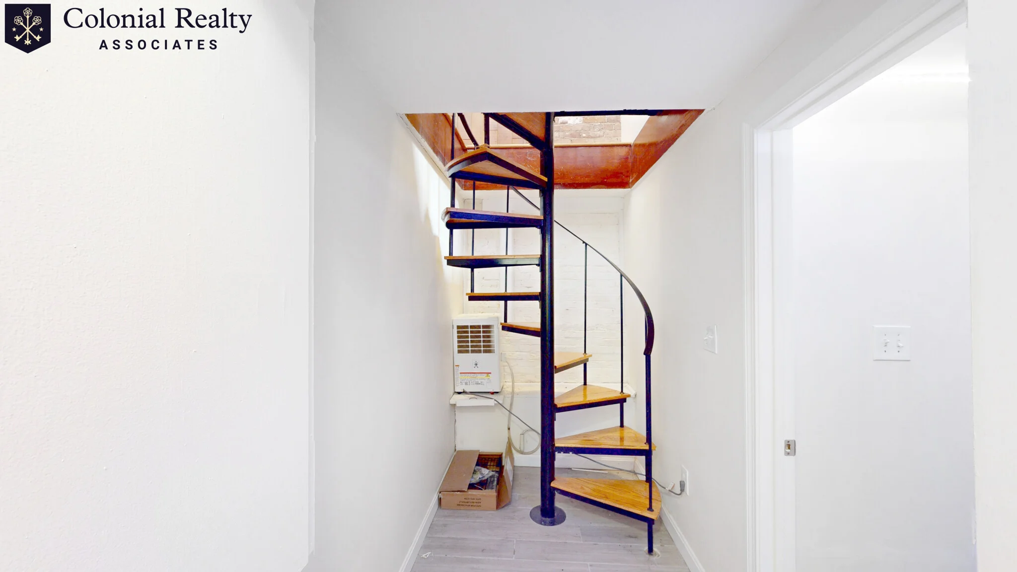 273 Marlborough St, Back Bay