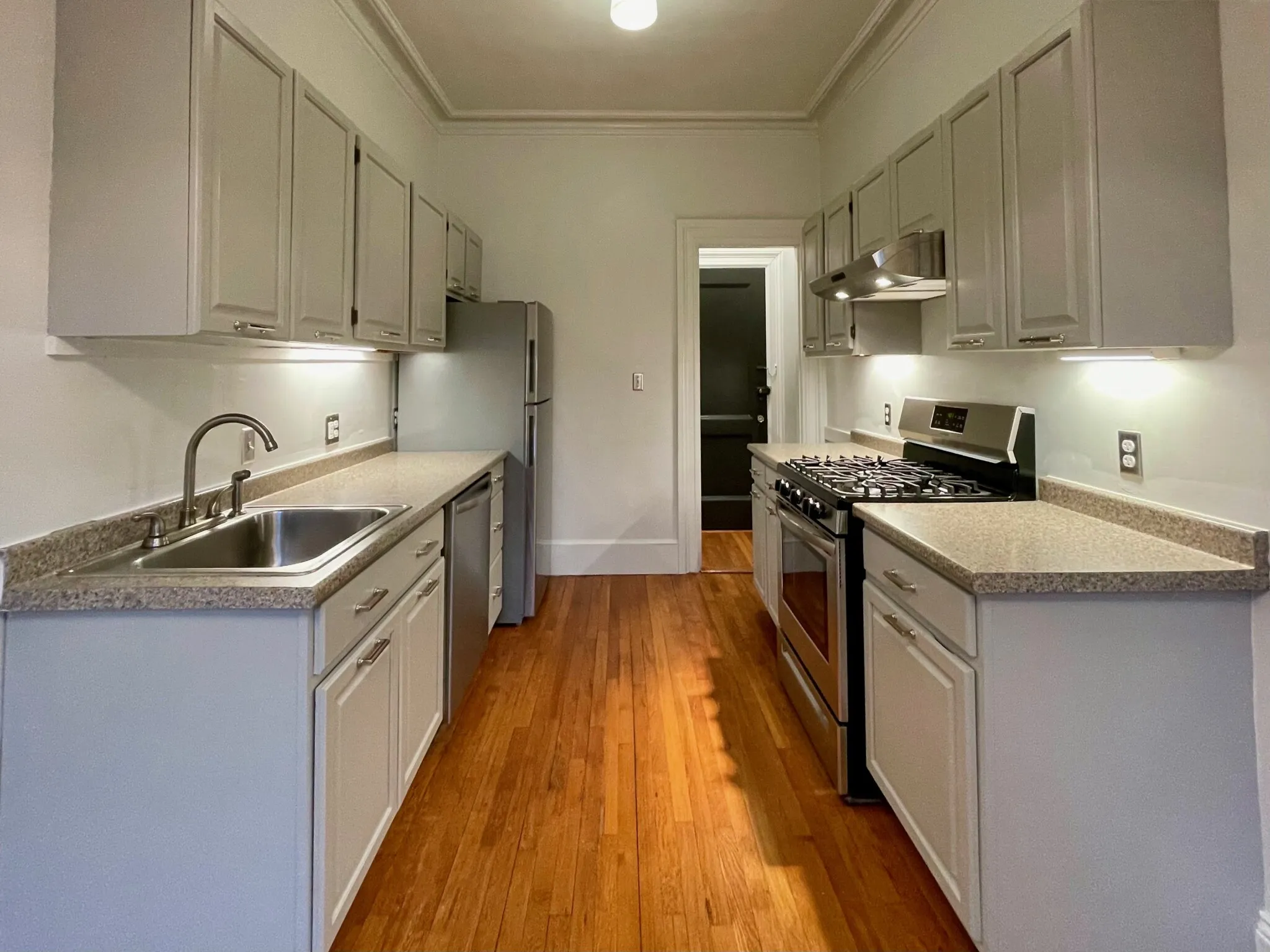 140 Marlborough St, Back Bay