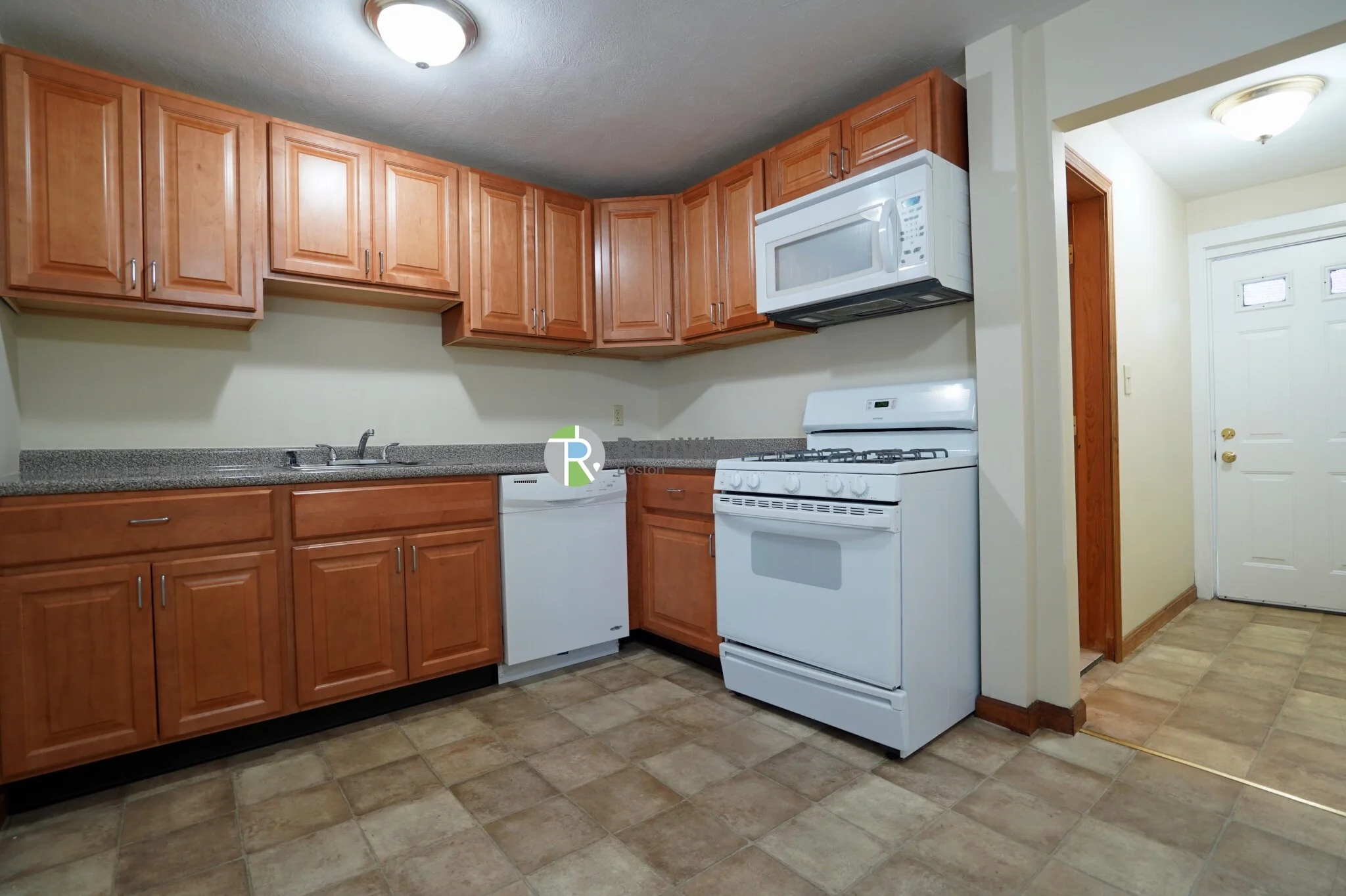 96 Nichols Ave, Watertown