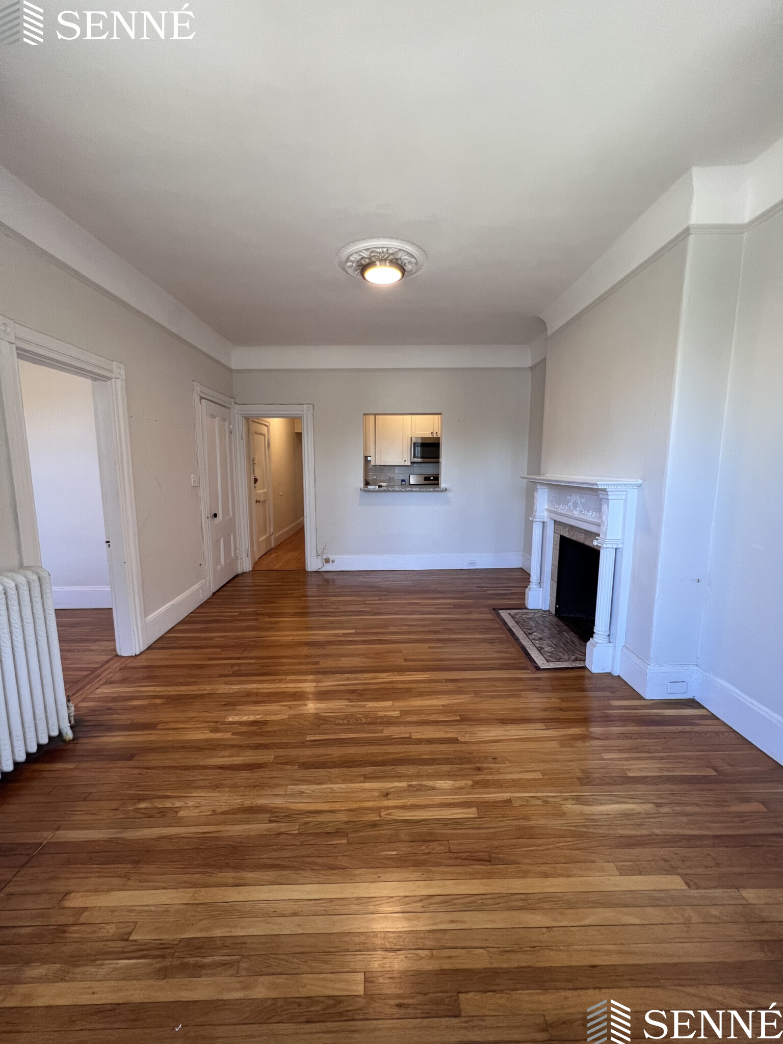 891 Massachusetts Ave, Mid-Cambridge