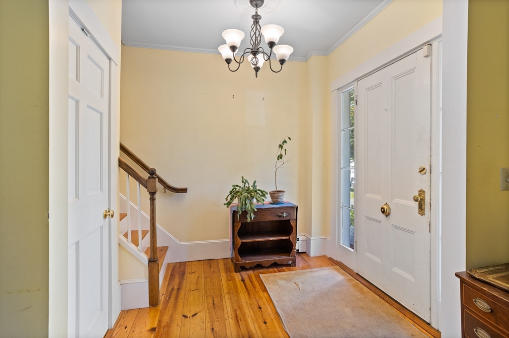 362 King St, Littleton