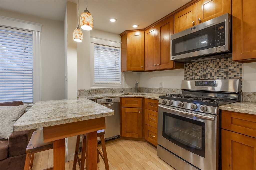 227 Hurley St, East Cambridge