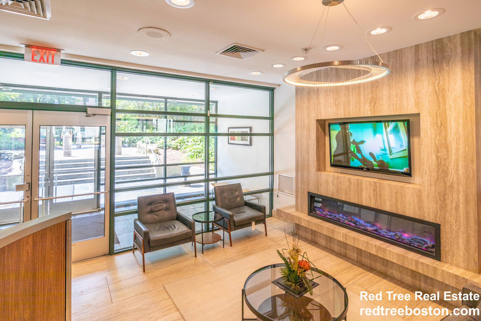 175 Freeman St, North Brookline