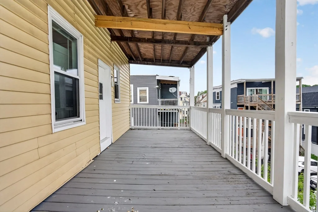 64 Topliff, Dorchester
