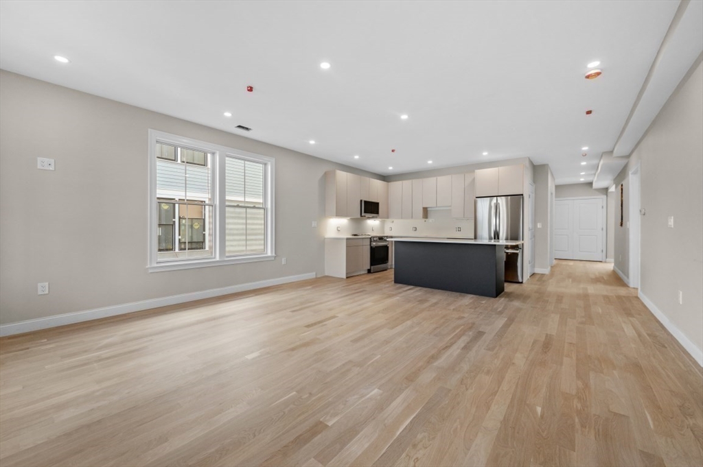 40 Waverly, Brighton