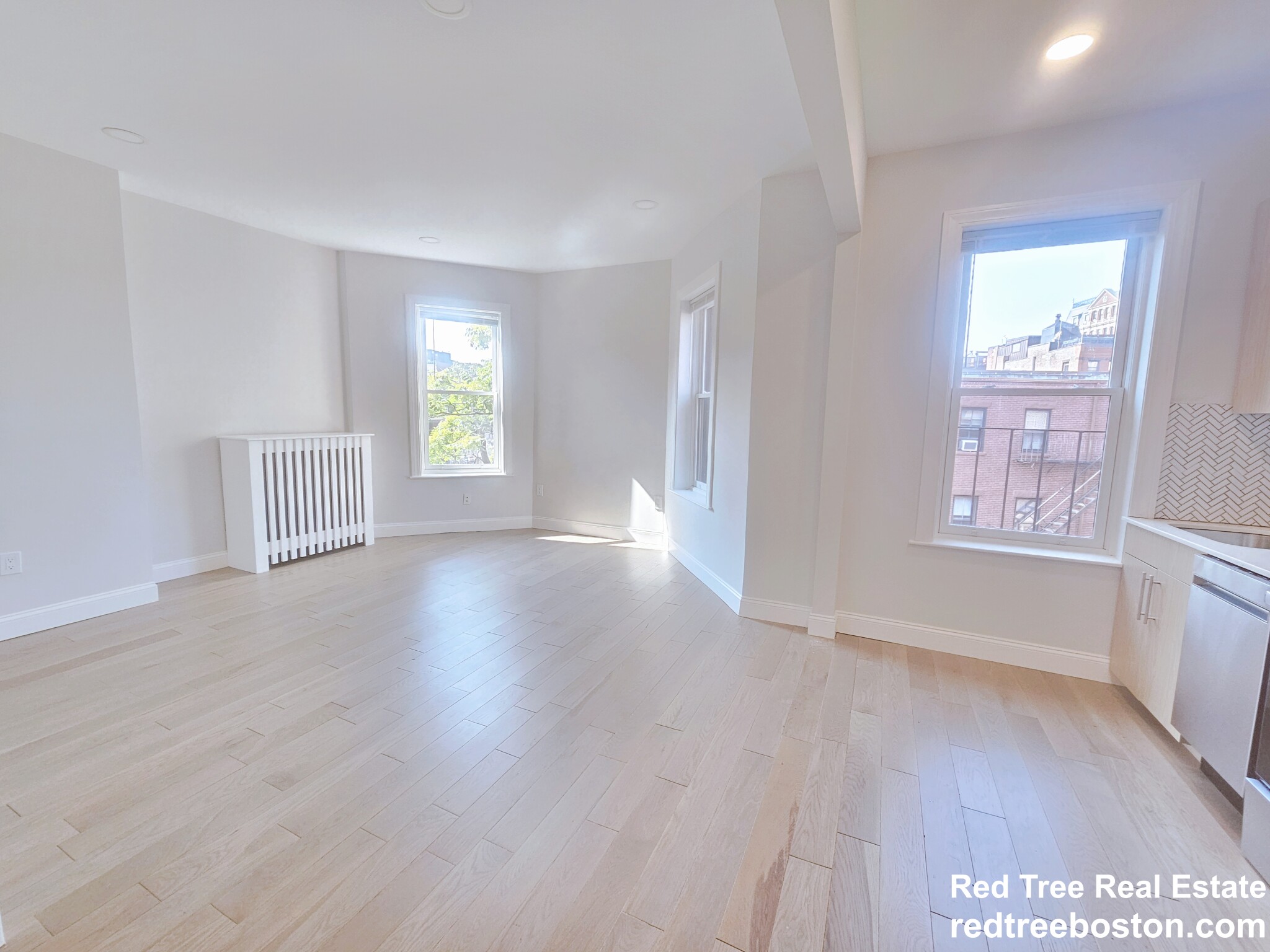 379 Commonwealth Ave, Back Bay