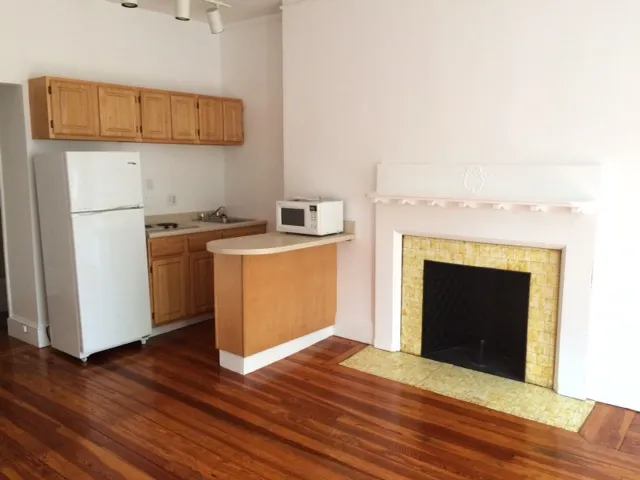 1077 Beacon St, Longwood