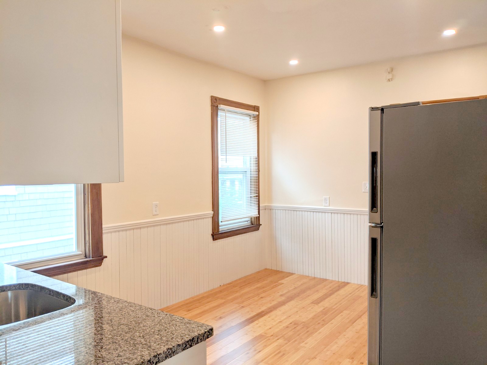 9 Belknap St, West Somerville