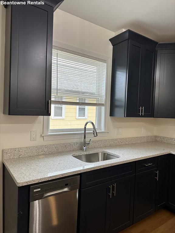 367 Concord Ave, North Cambridge