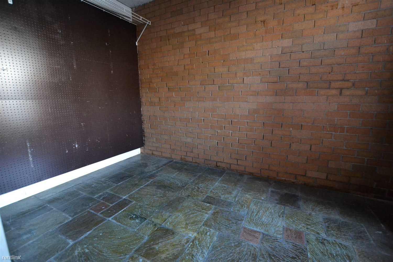 11 Commonwealth Ct, Brighton