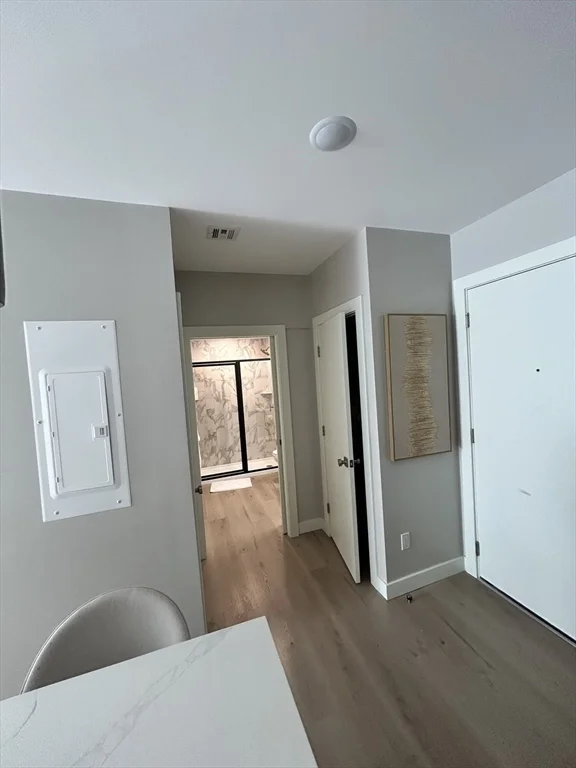 400 W Broadway, South Boston