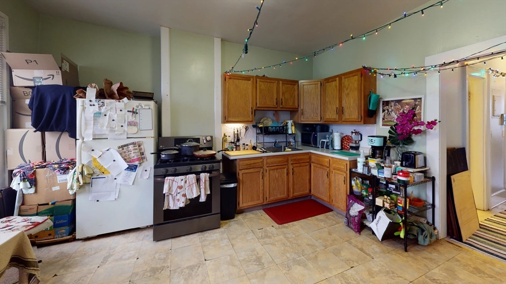 36 Mozart St, Boston