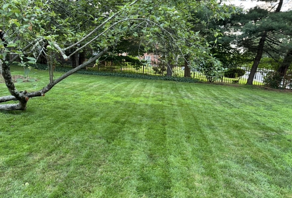 600 Washington St, Wellesley