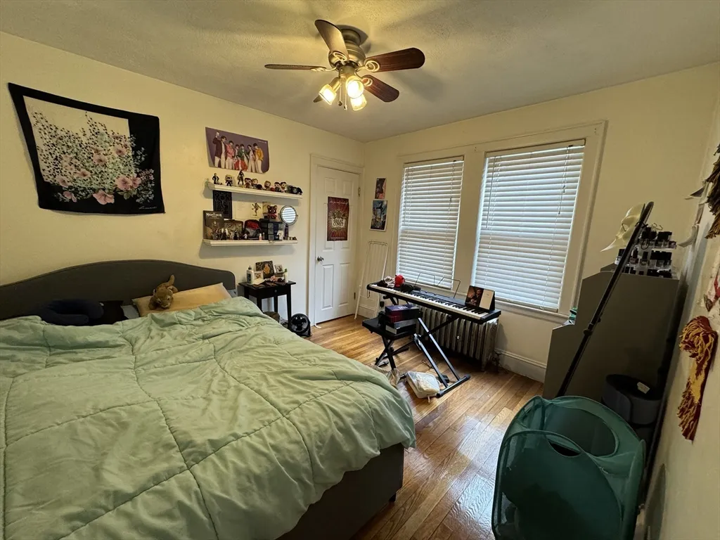 481 Washington St, Brighton