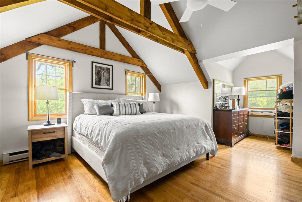 50 Mill Ln, Cohasset